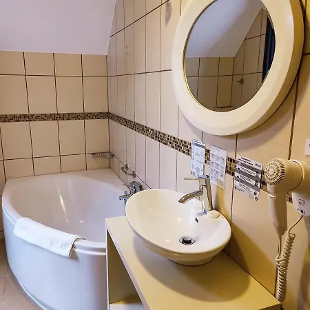 Jedlinka 3* Jedlina-Zdroj