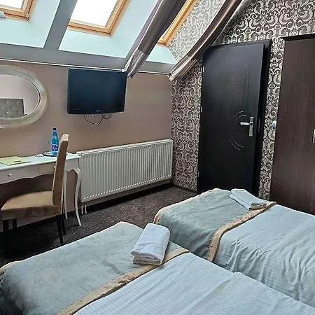 Hotel Jedlinka 3*